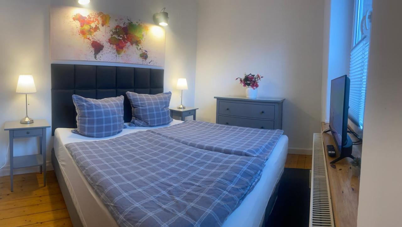 Schoene Wohnung, Zwei Schlafzimmer, Zentrumsnah, Erdgeschoss In Greifswald Kültér fotó